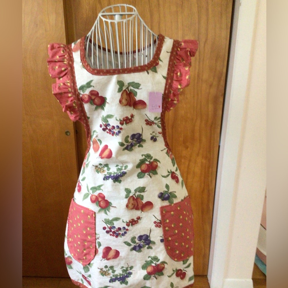 Vintage tablecloth apron